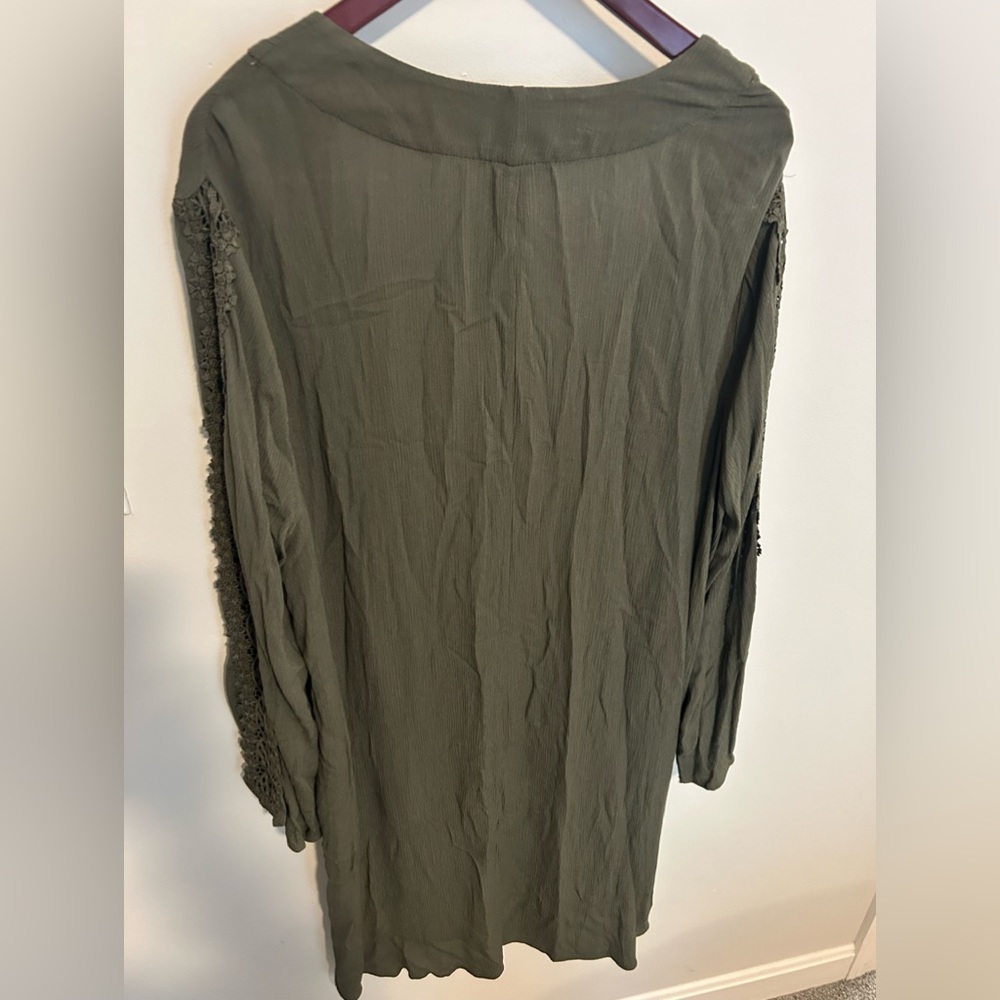Target Knox Rose Army Green Embroidered Kimono - Picture 3 of 5